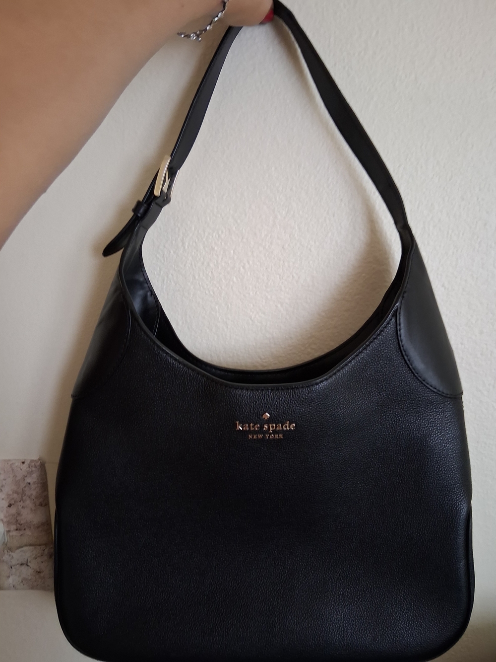 kate spade black leather shoulder bag with gold logo - Picture 5 of 10